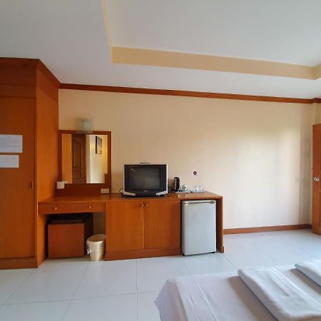 Baan JPN Hotel HHQ Buitenkant foto